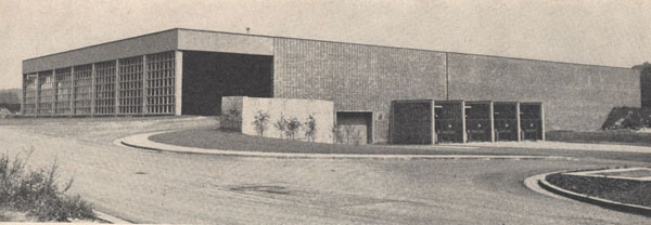 1964: Neubau Magazingebäude