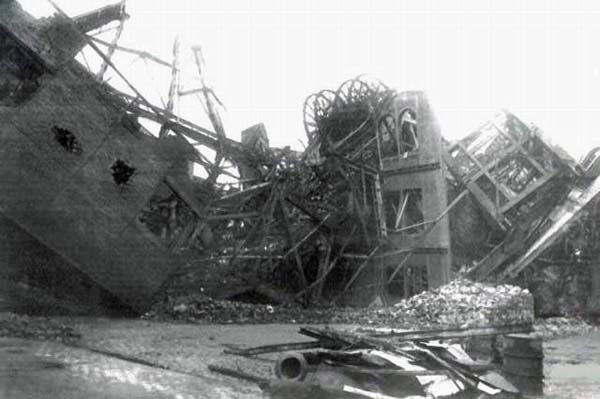 1944 völlig zerstört: Das alte Schachtgerüst